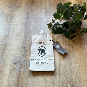 NWT Tote + Able wine bag. Canvas wine flask. Canvas wine carrier.